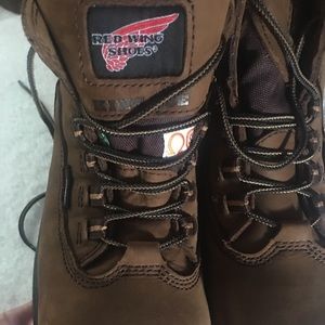 NWOT Red Wings smoes boots steel toe